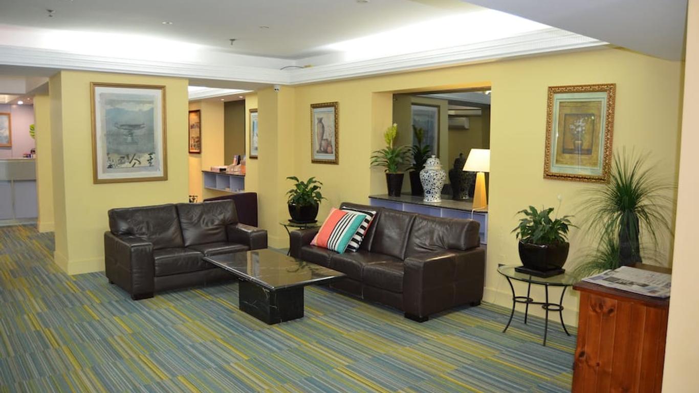 Devere Hotel