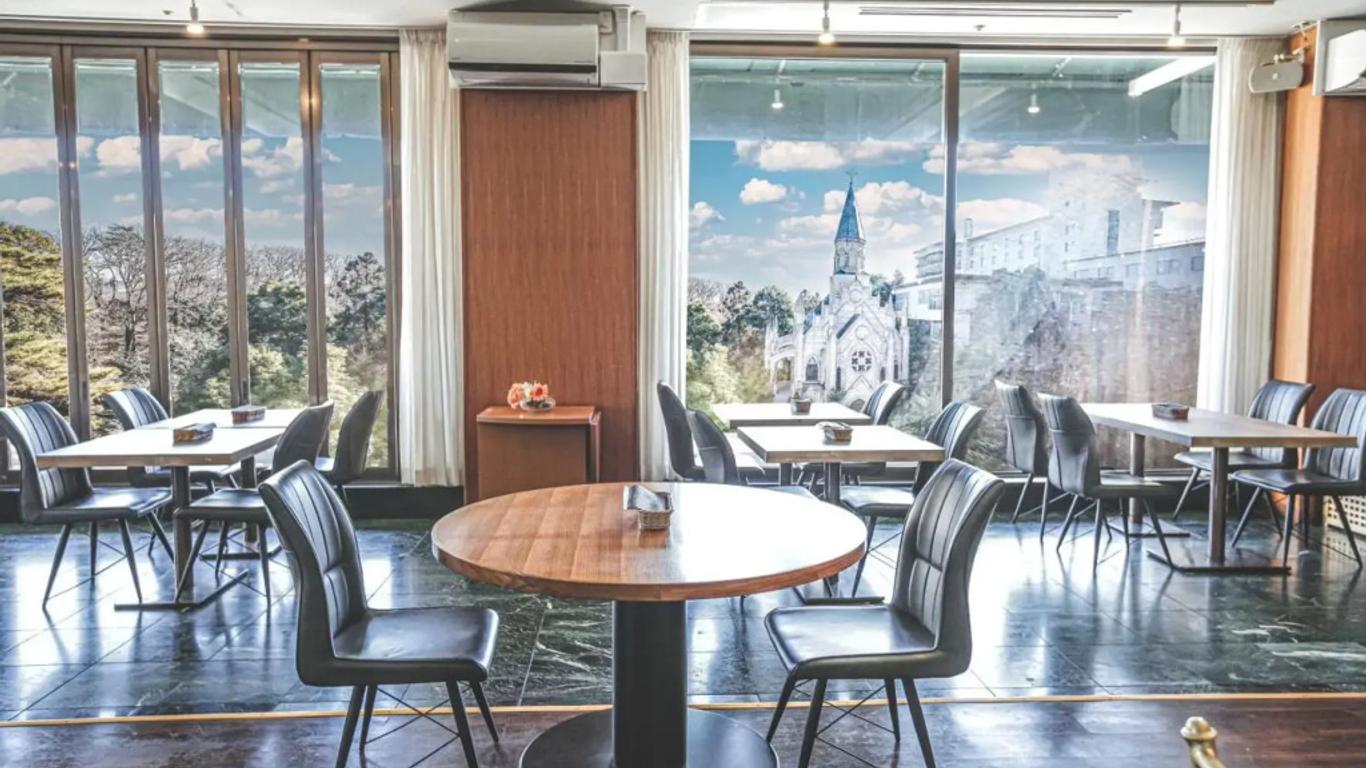 Hotel Crystal Palace