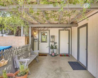Walkable Studio w/ Patio in Tucson! - Tucson - Patio