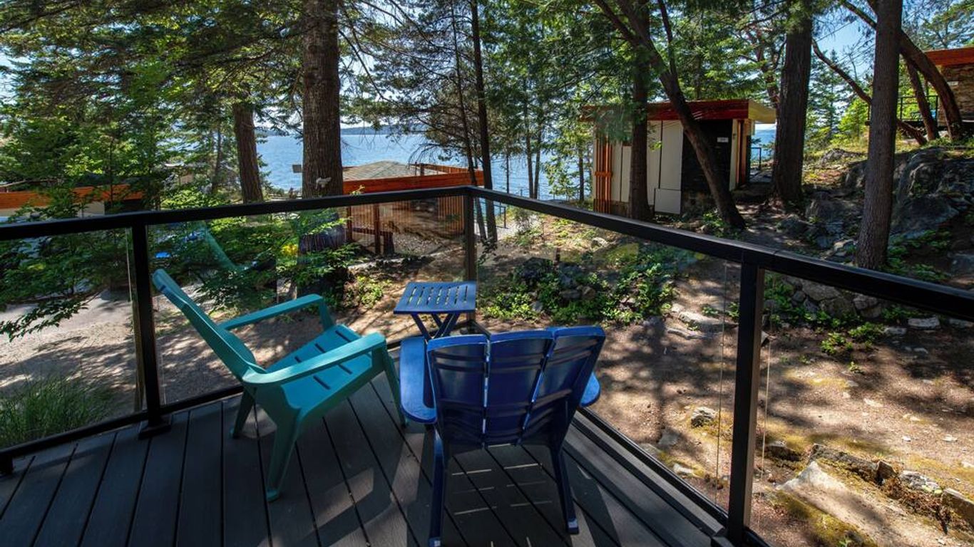 Rockwater Secret Cove Resort