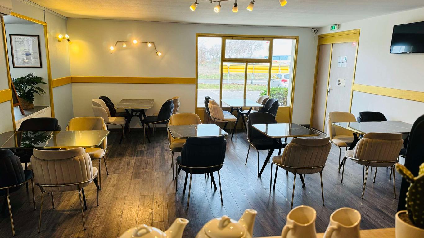 هوتل كيرياد تولوز سود - روكيه