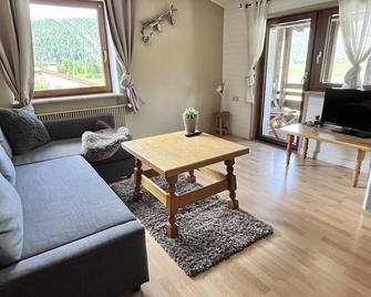 Haus Tauern Am See - Heiterwang - Вітальня