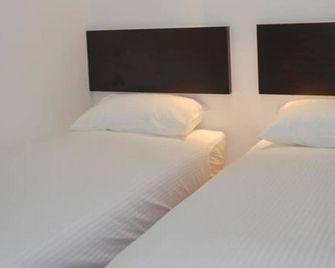 Apple Inn Hotel - Sungai Petani - Bedroom