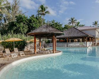 Hotel Le Recif - סן-פול - בריכה