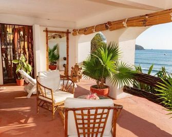 Irma - Zihuatanejo - Balkon