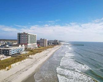 2br Oceanfront Retreatking Ensuitepool - North Myrtle Beach - Strand