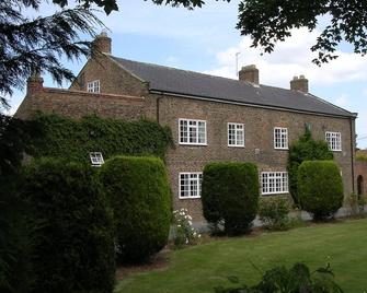 The Manor Guest House - York - Building