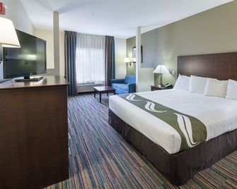 Quality Suites Temple I-35 - Temple - Schlafzimmer