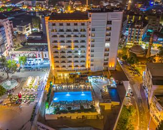 Best Western Plus Khan Hotel - אנטליה - בניין