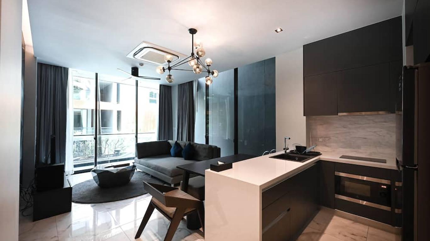 Glam Habitat