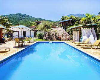 Velinn Pousada Guarubela Villa Vittoria - Ilhabela - Bể bơi
