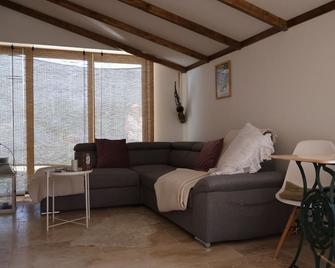 Studio Avec jardin privé - Bergerac - Living room