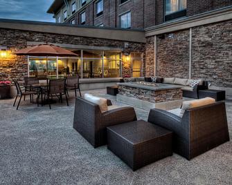 Holiday Inn Express & Suites Pittsburgh Sw - Southpointe - Canonsburg - Patio