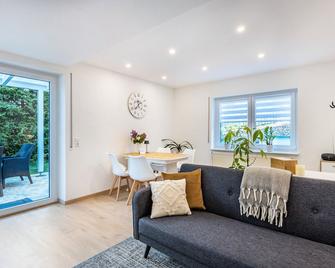 Ferienwohnung Reinbold - Niedereschach - Living room