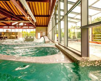 Hotel Spa Attica21 Vilalba - Vilalba - Zwembad