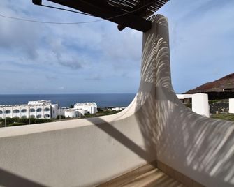 Kuddie Rosse Residence - Pantelleria - Balcony