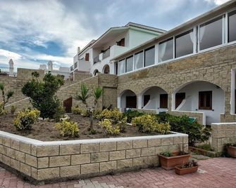 Hotel Calabattaglia - Ventotene