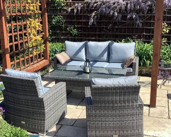 The Old Posthouse B&B - Ingham - Patio