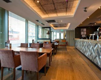 Premier Inn London Woolwich - London - Restaurant