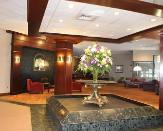 The Avalon Hotel And Conference Center - Erie - Lobby