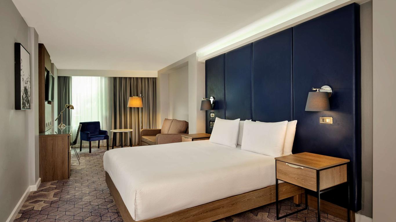 DoubleTree by Hilton Lincoln