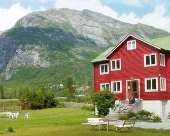 Nigardsbreen Lodge - Jostedal - Edificio