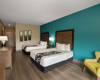 La Quinta Inn & Suites by Wyndham West Memphis - West Memphis - Bedroom