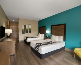 La Quinta Inn & Suites by Wyndham West Memphis - West Memphis - Schlafzimmer
