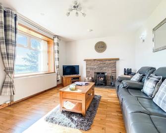 3 bedroom accommodation in Westfield, near Thurso - Thurso - Living room