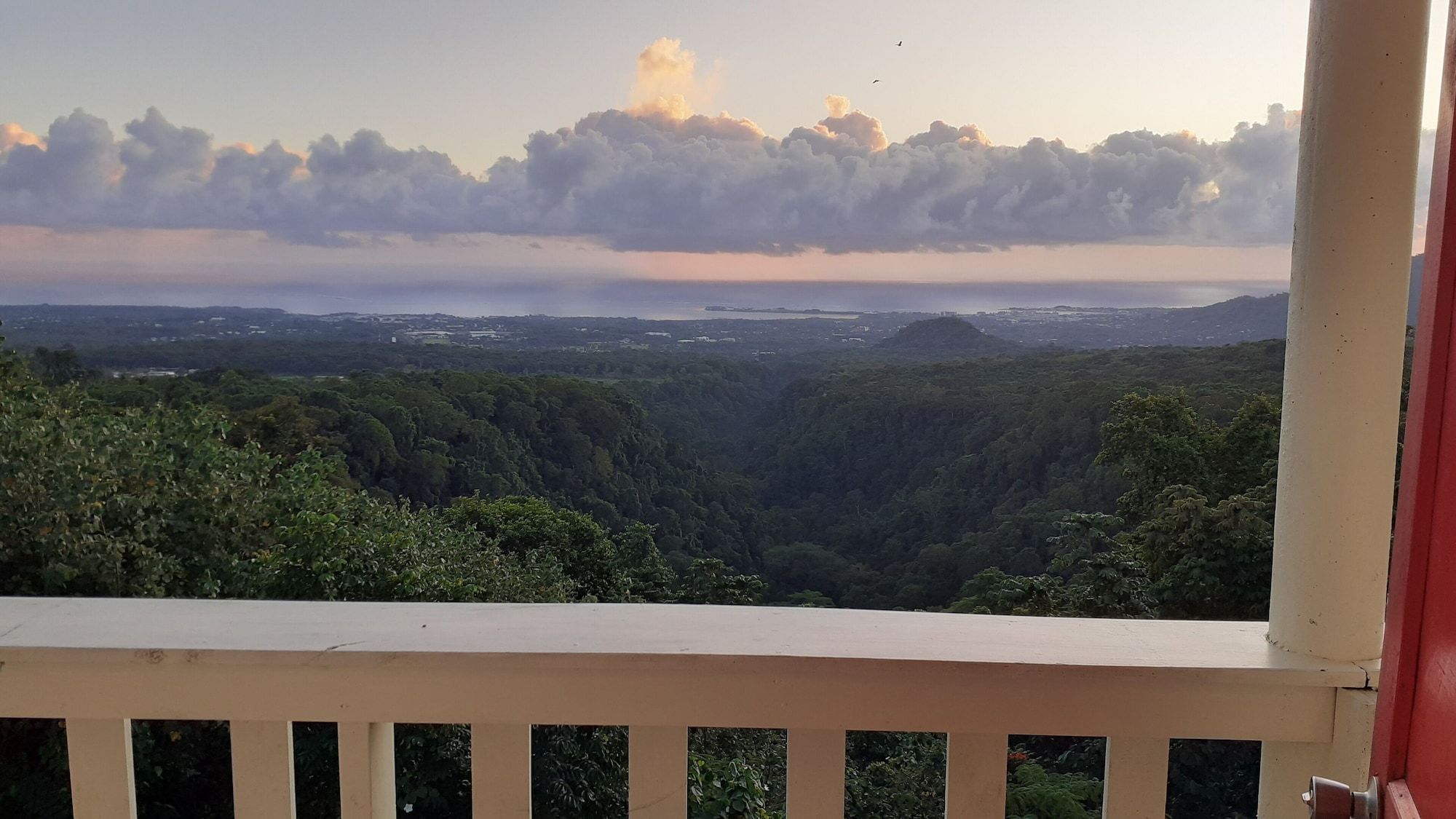 ديف باركرز إيكو لودج - ابيا - شرفة