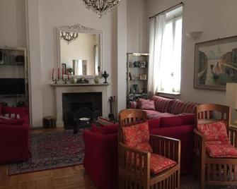 Il Giardino Nascosto - Busto Arsizio - Sala de estar