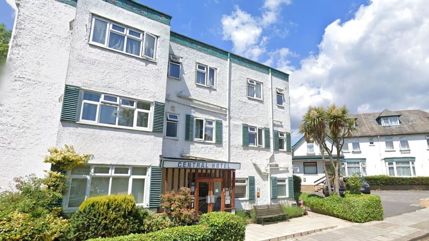 Central Hotel Golders Green