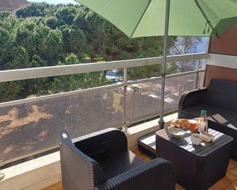 Studio In Calvi, For 2 Adults - Calvi - Balcony