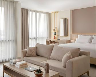 Elsotel Purwokerto By Daphna Management - Purwokerto - Спальня