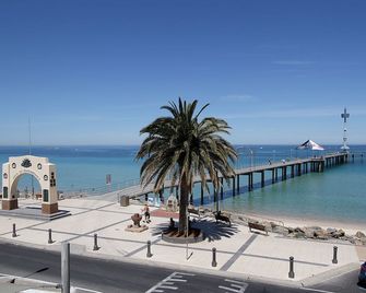 Esplanade Hotel - Brighton - Plage