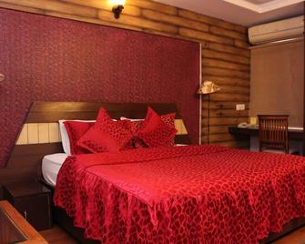 D2M Hotel Rohtak - Rohtak
