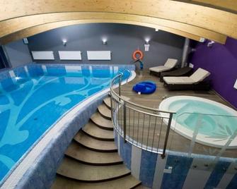 Hotel Warmia Spa - Braniewo - Basen