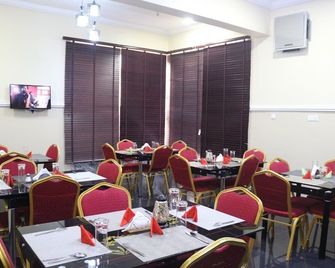 Rosmohr Hotels - Uyo - Restaurante