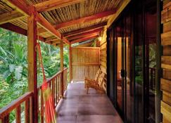 La Shamana - Ecological Concept in Jungle - Cahuita - Balkon