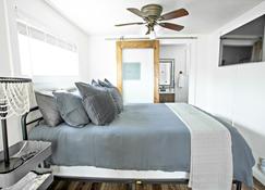 Newly renovated studio in Hagerstown--Self Check-in - Hagerstown - Bedroom