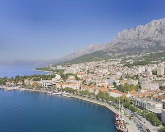 Apartments Katica - Makarska - Vista del exterior