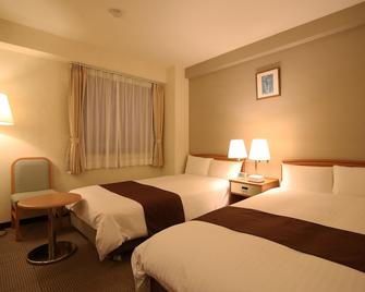 Toyooka Sky Hotel - טויואוקה - חדר שינה