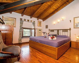 Residenza Rocca del Lago 2 - Happy Rentals - Riva del Garda - Bedroom