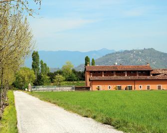 Cascina Volta - Brescia - Vista esterna