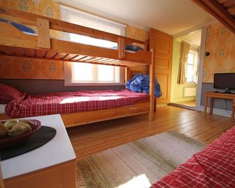 Mallboden Café & Vandrarhem - Motala - Schlafzimmer