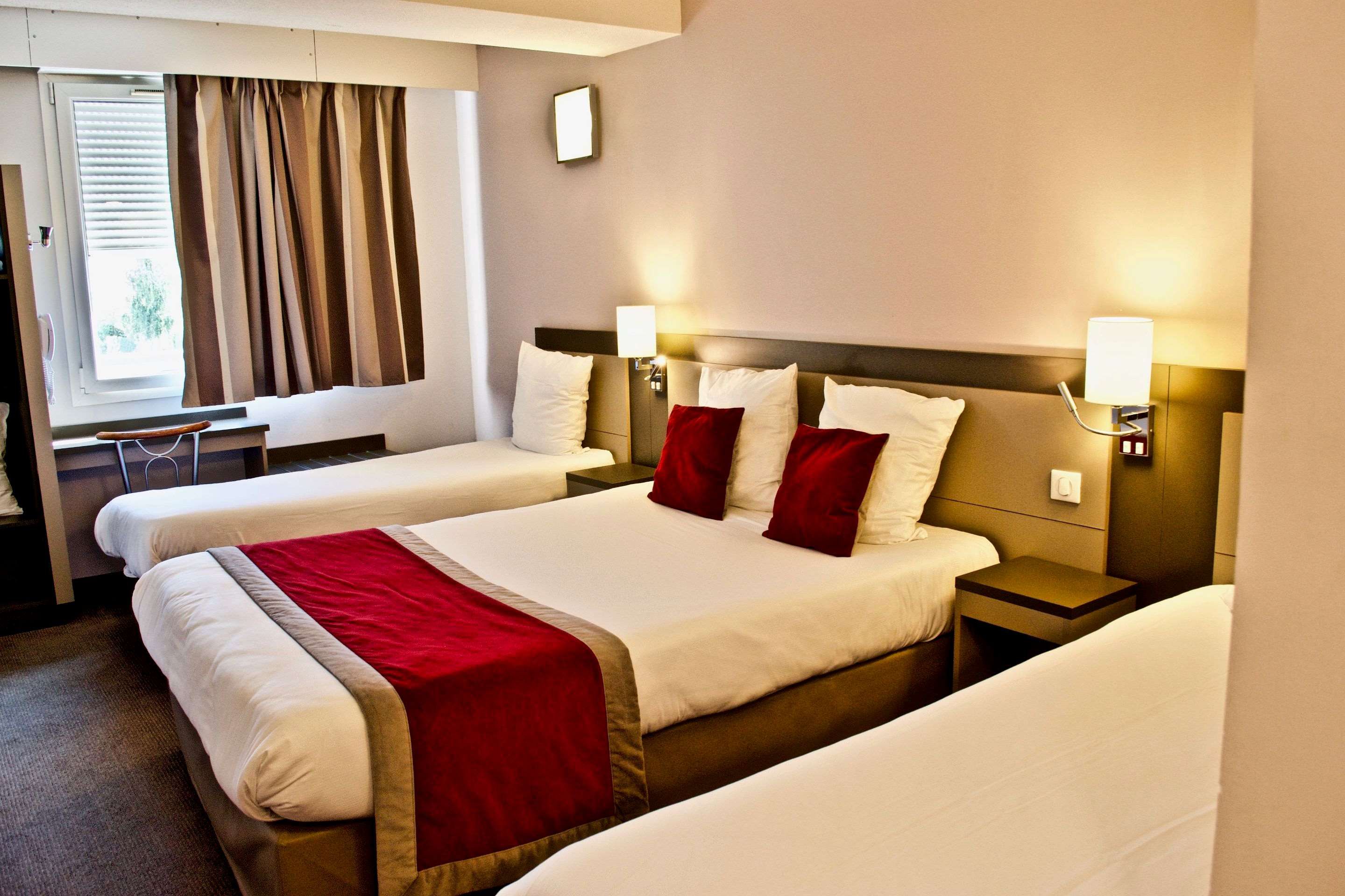 Brit Hotel Confort Roissy Saint Witz - Saint-Witz - Ložnice