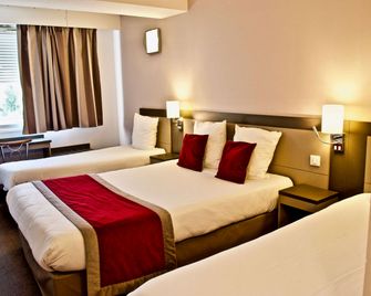 Brit Hotel Confort Roissy Saint Witz - Saint-Witz - Habitación