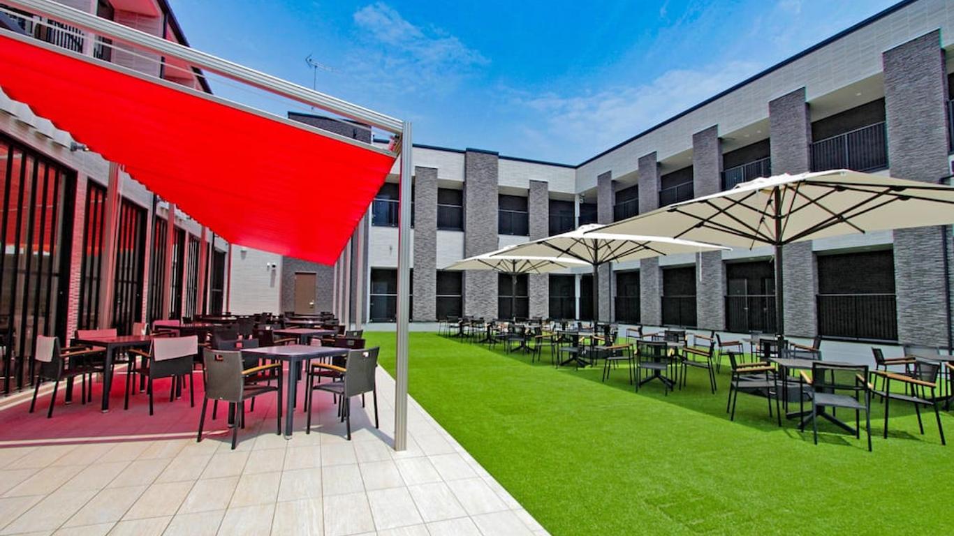 هين نا هوتل لاجوناتينبوش