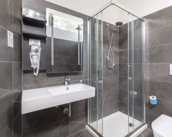 B&B Hotel Pomezia Roma - Pomezia