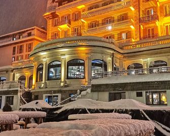 La Folie Douce Hotels Chamonix - שאמוני מון-בלאן - בניין
